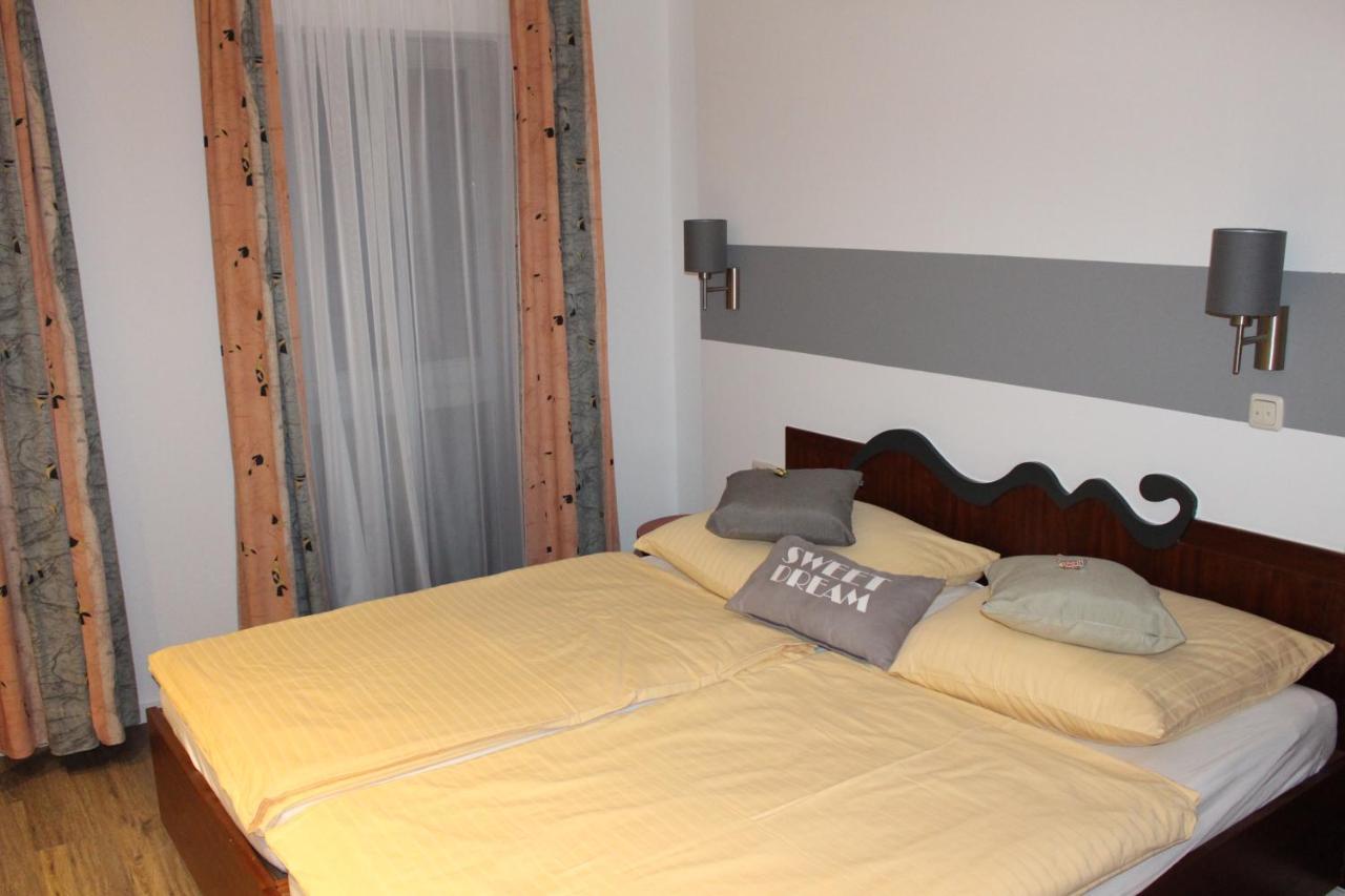 I.M.Apartments 42 M² Fuer 2 Personen Düsseldorf Kültér fotó